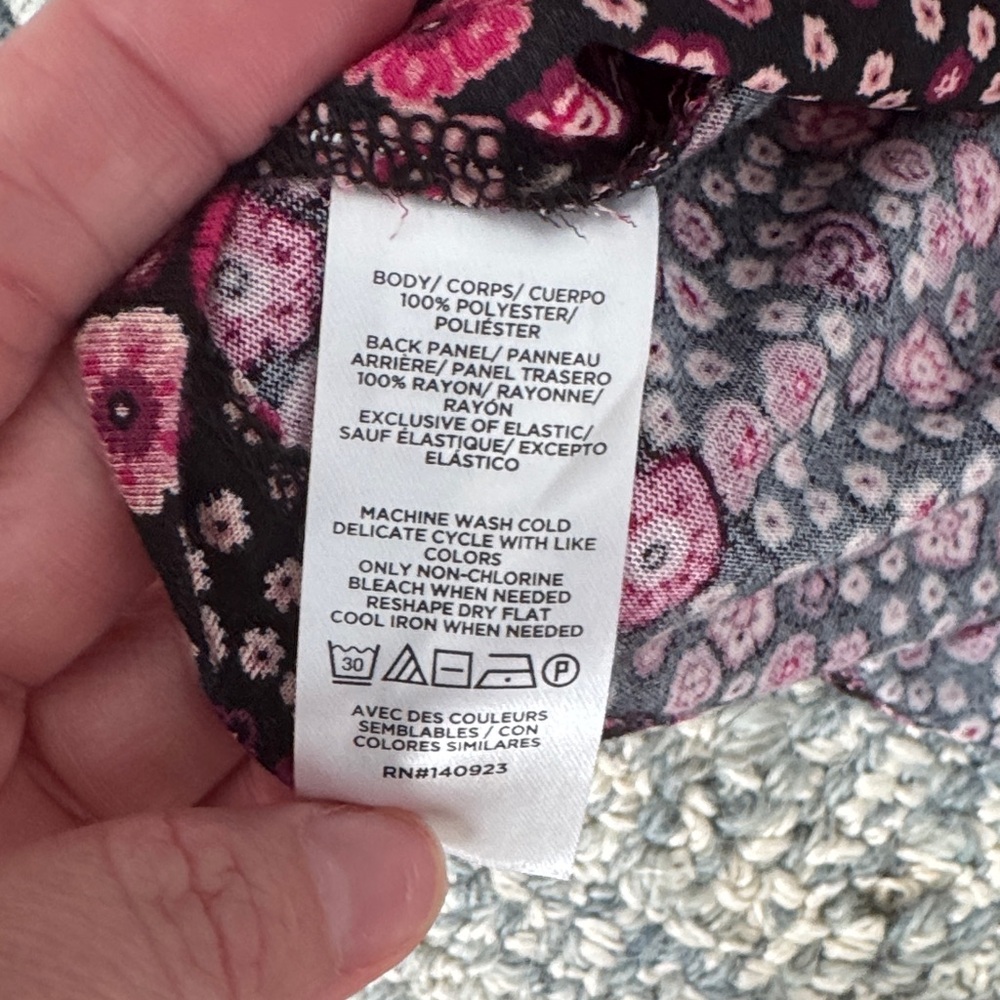 LOFT Black and Pink Floral Blouse - Picture 11 of 11